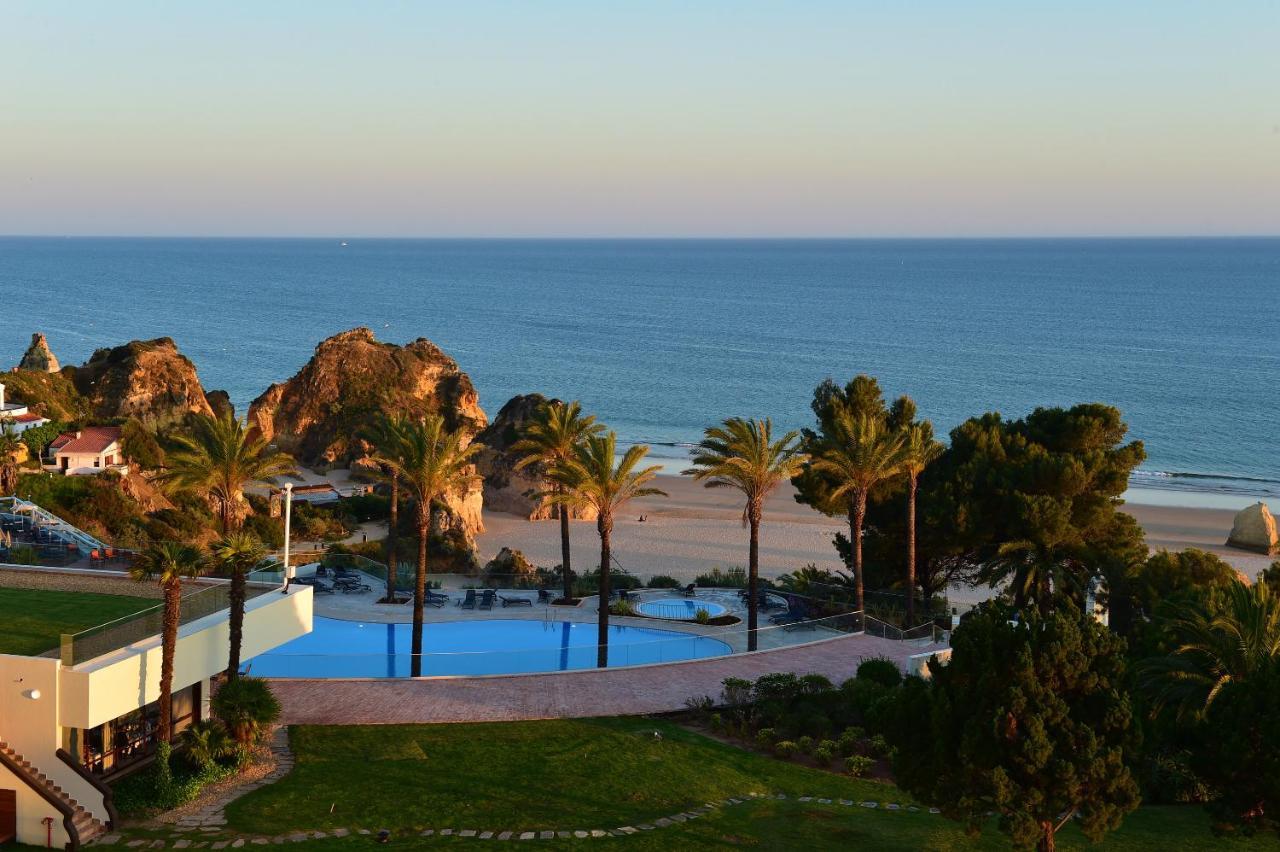 فندق منتجع بيستانا ألفور برايا بيتش آند جولف المظهر الخارجي الصورة View of the beach of Sabinillas