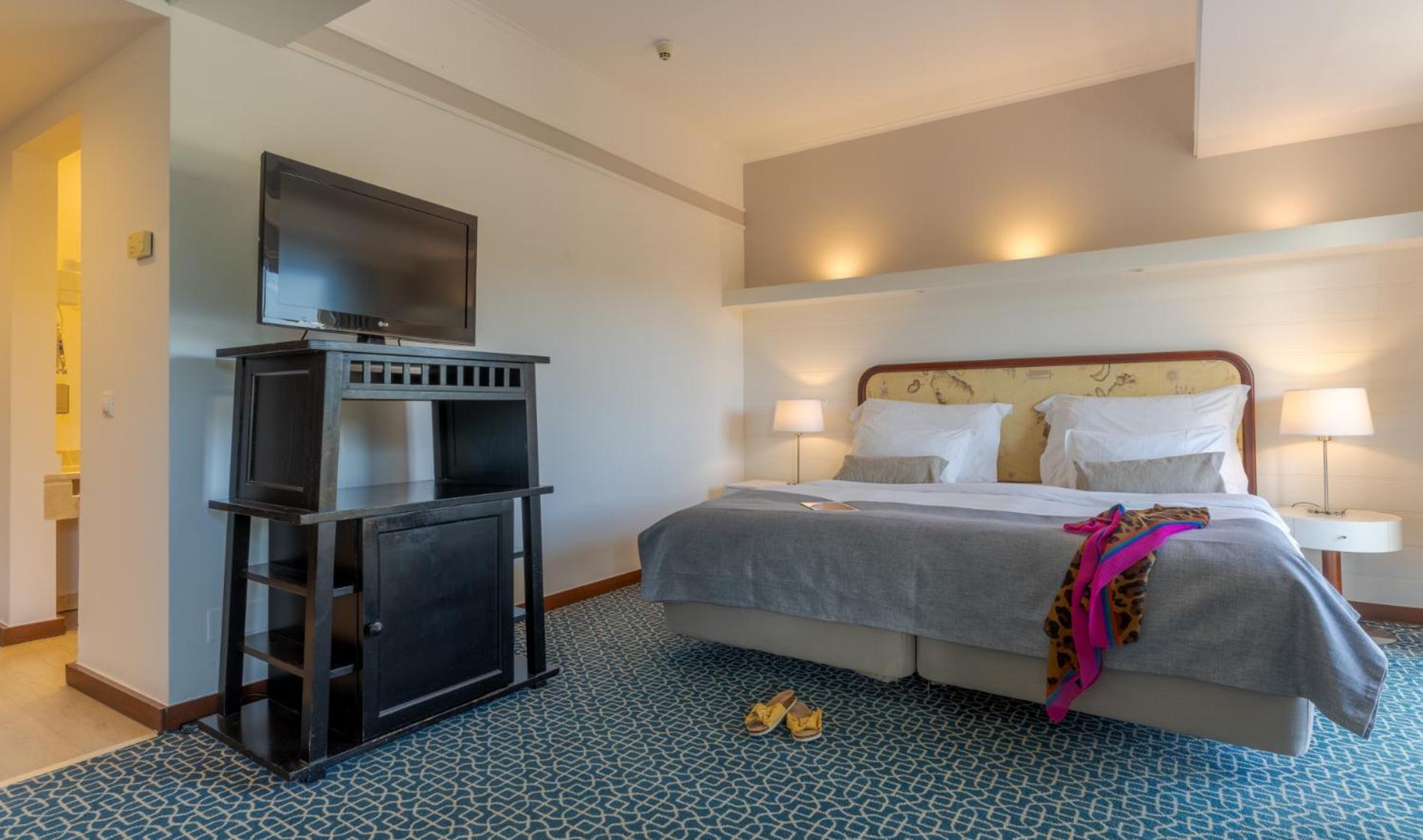 فندق منتجع بيستانا ألفور برايا بيتش آند جولف المظهر الخارجي الصورة A room at the hotel
